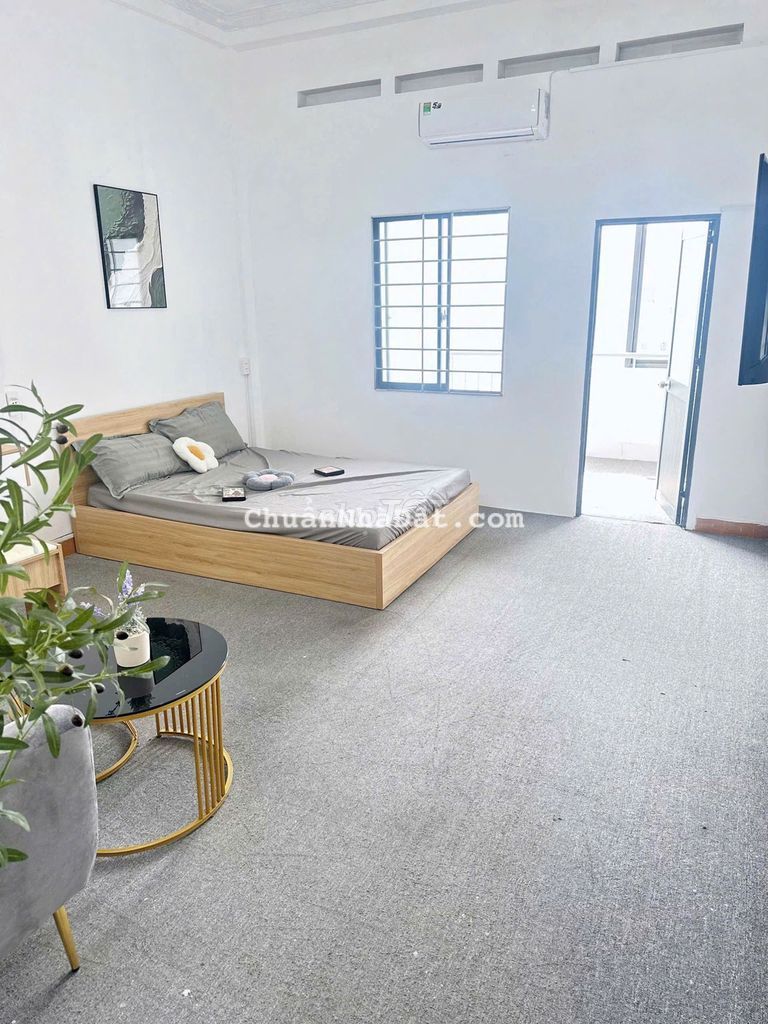 Cho thuê căn hộ mini 2PN rộng 50m2 đầy đủ nội thất đường Phạm Văn Hai