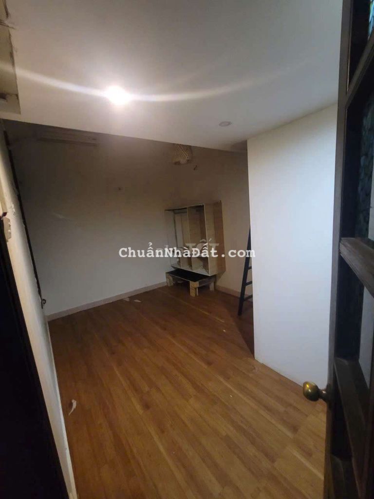 Cho thuê phòng ngõ 127 Hào Nam