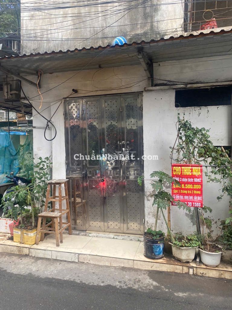 cho thuê cửa hàng làm Nail