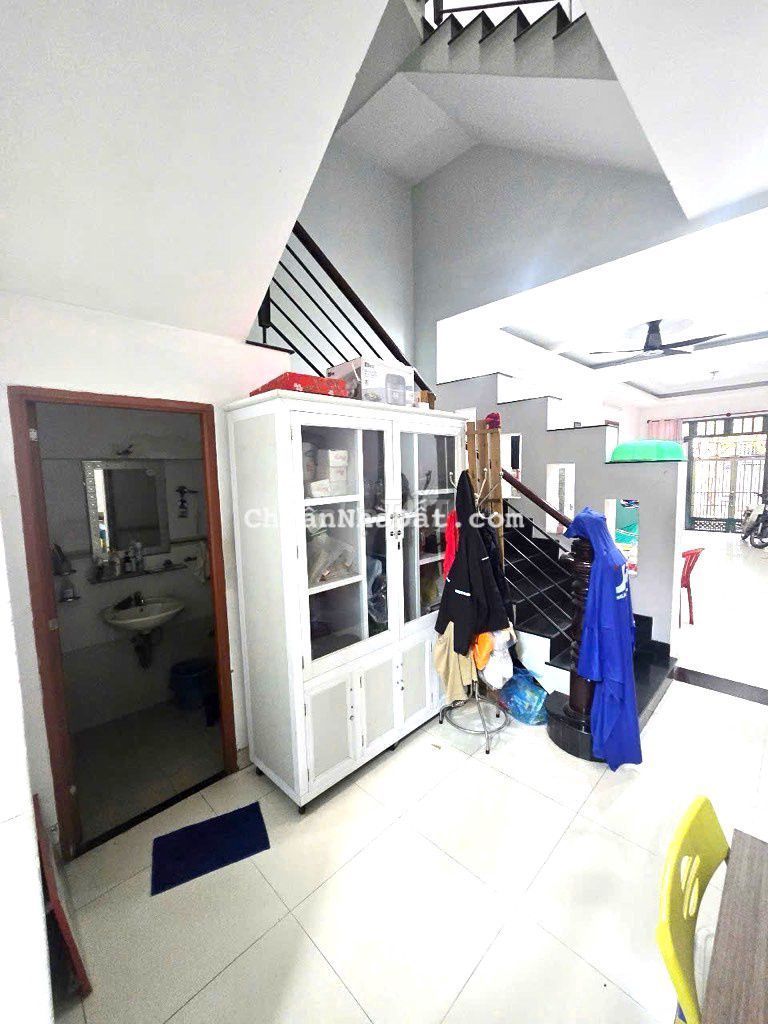 XE HƠI NGỦ TRONG NHÀ-GẦN SIÊU THỊ AEON TÂN PHÚ-DT 84M2- NỞ HẬU-3 TẦNG