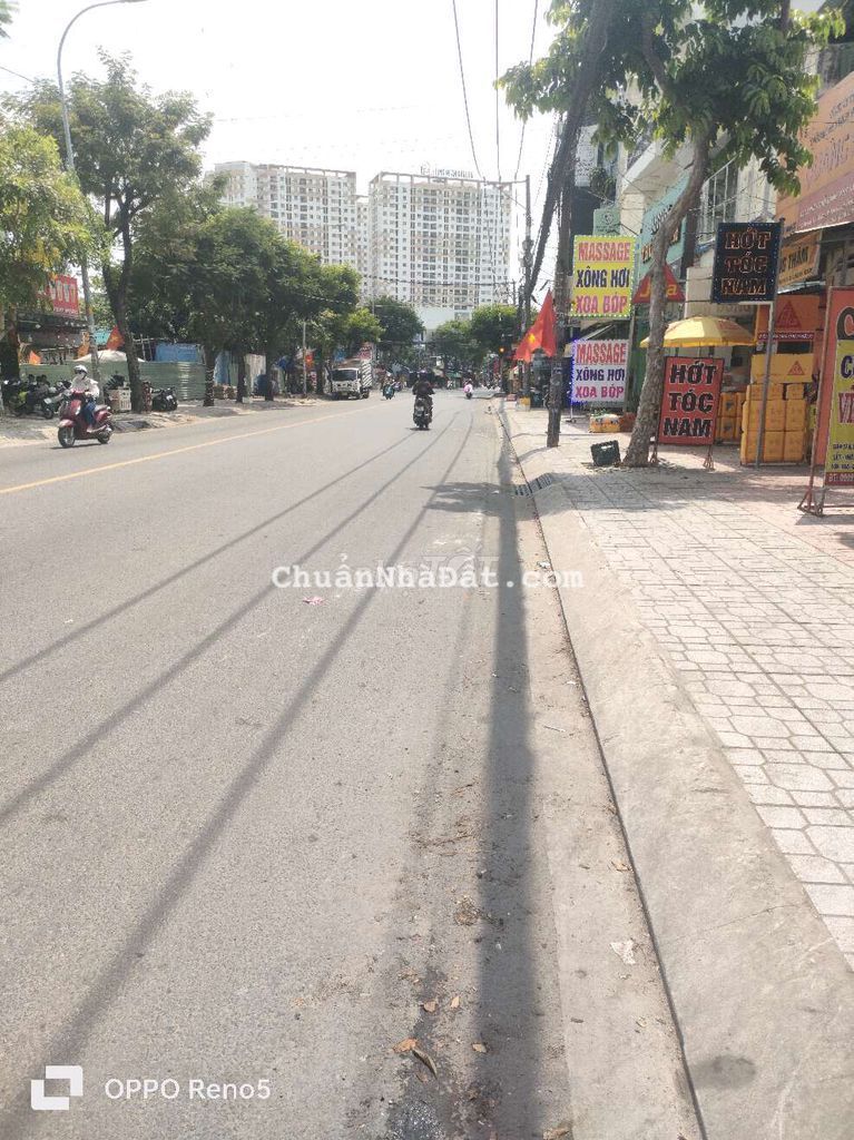 BÁN NHÀ QUẬN 12 NHÀ 3 TẦNG DT 4 X25 MẶT TIỀN ĐƯỜNG NHỰA 6M THÔNG