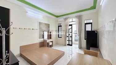 Căn Hộ Mới 100% Có Ban Công - Cửa Sổ Tách Bếp FullNT Ngay PXL Giáp Q1