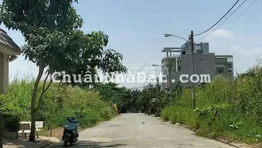 Bán đất phú hữu vị trí pháp lý rõ ràng khu xây dựng cao tần