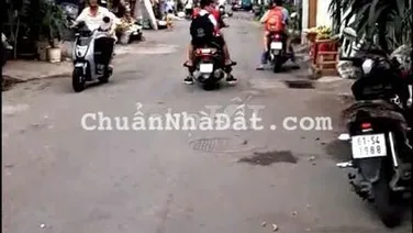 Mặt tiền kinh doanh 100 m Thành phố Dĩ an ,Bình Dương