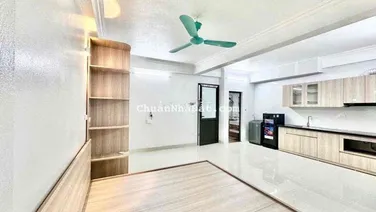 Căn hộ cực thoáng ngay cầu Thăng Long - đầu Nguyễn Hoàng Tôn full đồ