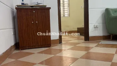 Cho thuê căn hộ tập thể