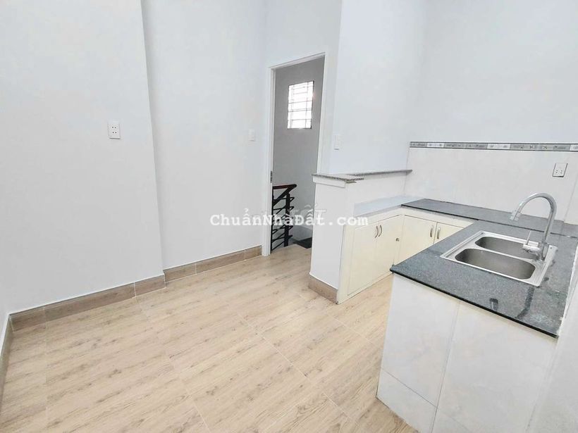 CHDV mới 100% ngay Đầm Sen - Full NT, Máy giặt riêng - 5,5tr