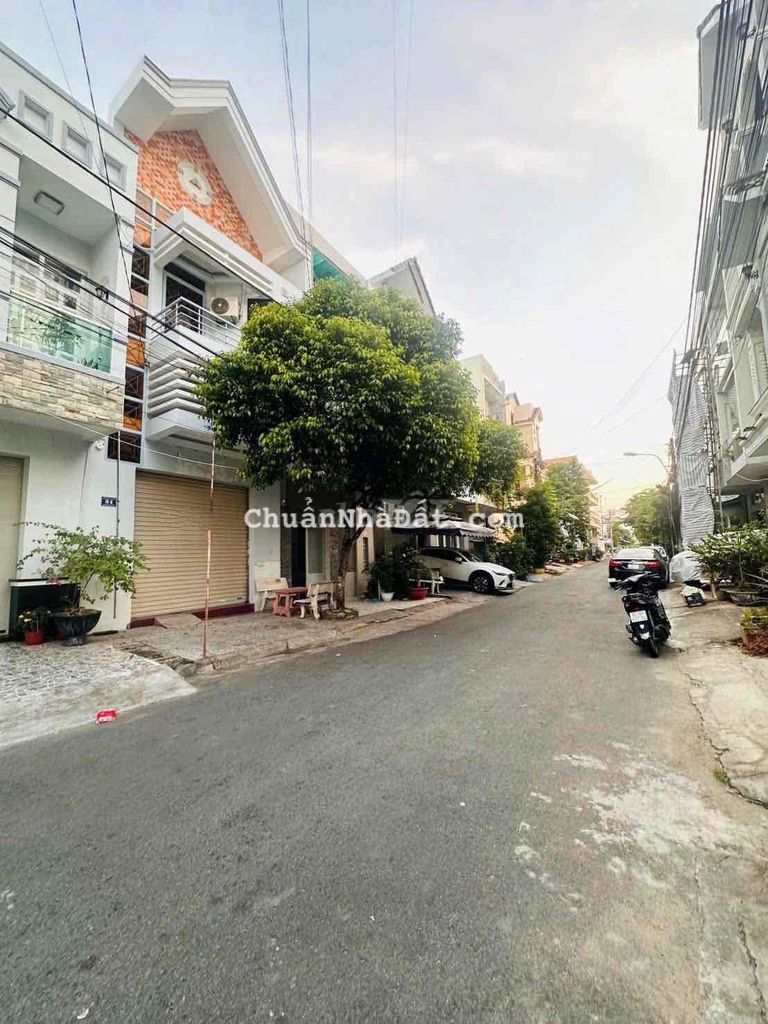 Nhà 3 phòng có nội thất KdC 91B