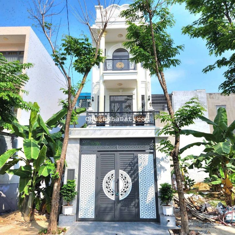 NHÀ MỚI 3 TẦNG - TRỤC 12M ĐƯỜNG LÒ LU - 6,99 TỶ