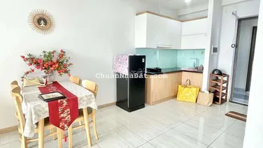 cho thuê Bcons Green View căn góc 2pn2wc full NT