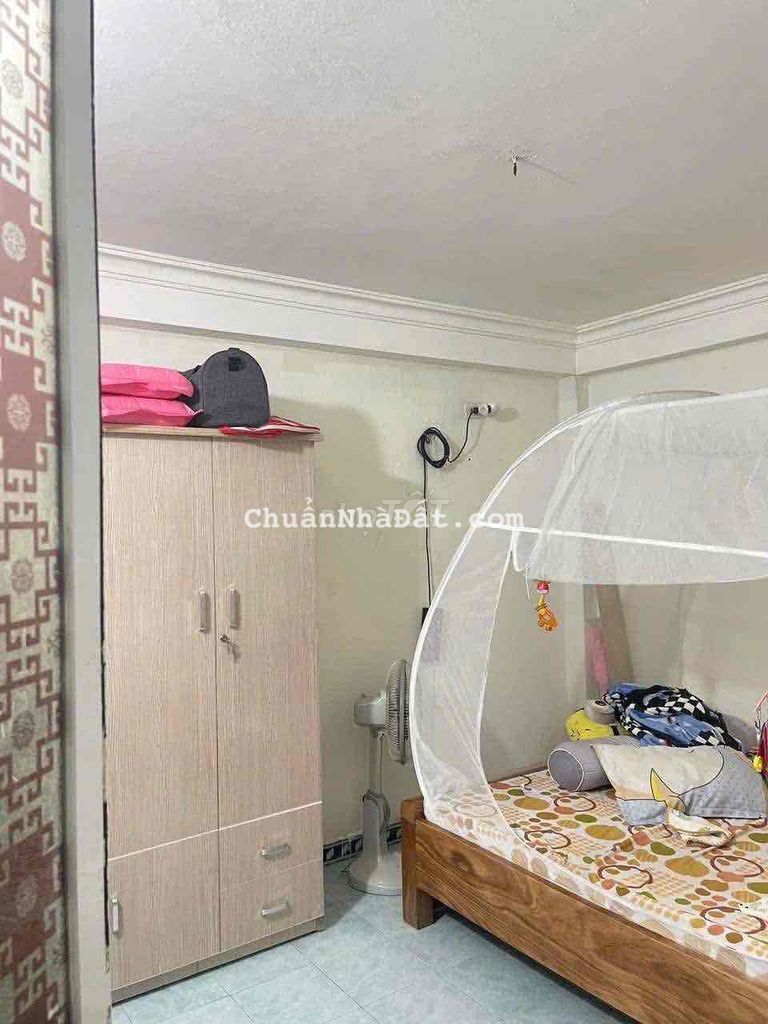 B Á.N G.ẤP nhà cấp 4 gác lững, Kiệt rông 2 ô tô né nhau Ông Ích Đường,