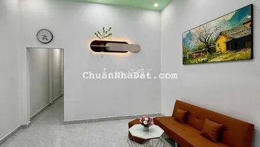 Nhà cấp 4 đẹp 104m², sổ hồng riêng, TT Cần Giuộc, vào ở ngay