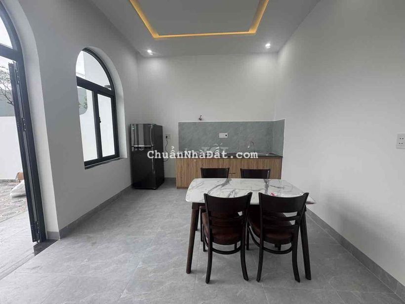 Nhà 2PN full nội thất gần bãi tắm Tân Trà,Đh FPT