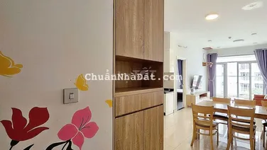 Cho thuê 2PN, 77m2, Chung cư Luxgarden Quận 7, có sẵn