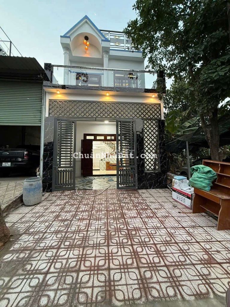 Nhà phố kdc Biconsi gần bờ hồ và chợ đêm Tân Bình Dĩ An