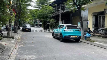 BÁN NHÀ 2 TẦNG MẶT TIỀN NGUYỄN LAI – KHU VIP CẨM LỆ