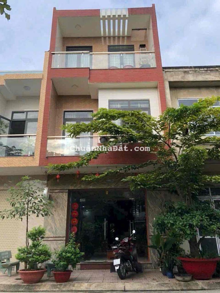 Cho thuê nhà gần dt743c bến xe Tân long Hiệp dĩ an giá rẻ