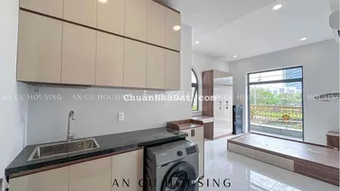 CHO THUÊ CĂN HỘ STUDIO BAN CÔNG Ở TÂN PHONG Q7 GẦN RMIT - LOTTE - Q1