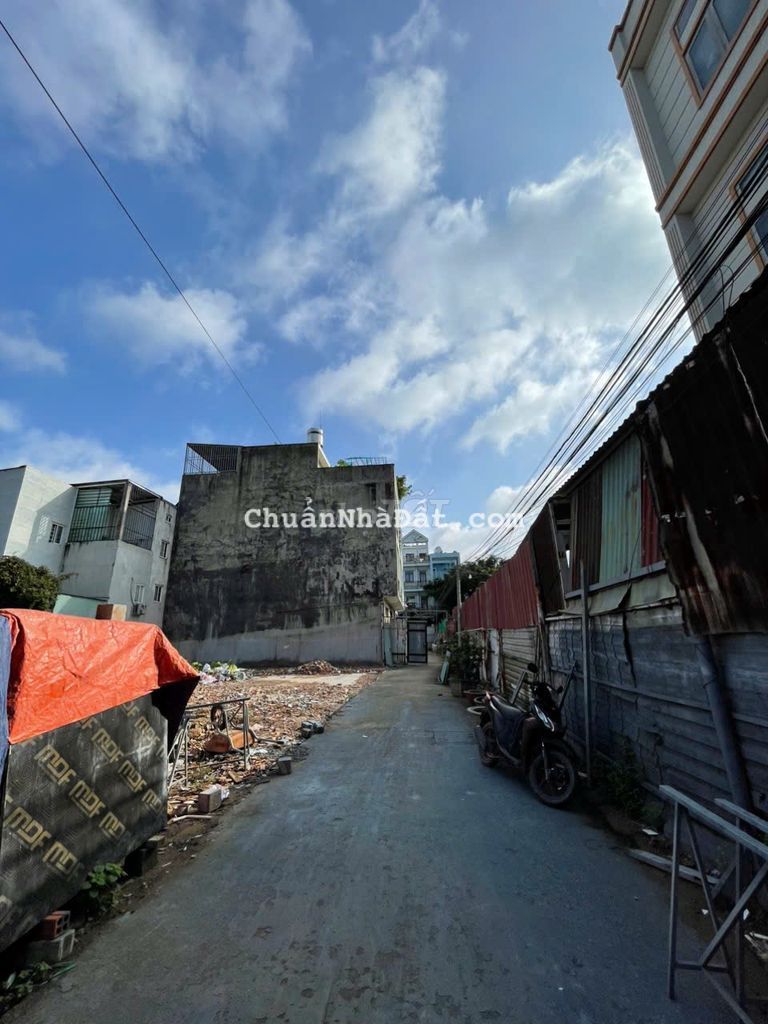 Bán đất hẻm ô tô 1135 Huỳnh Tấn Phát, thông ra đường Đào Trí