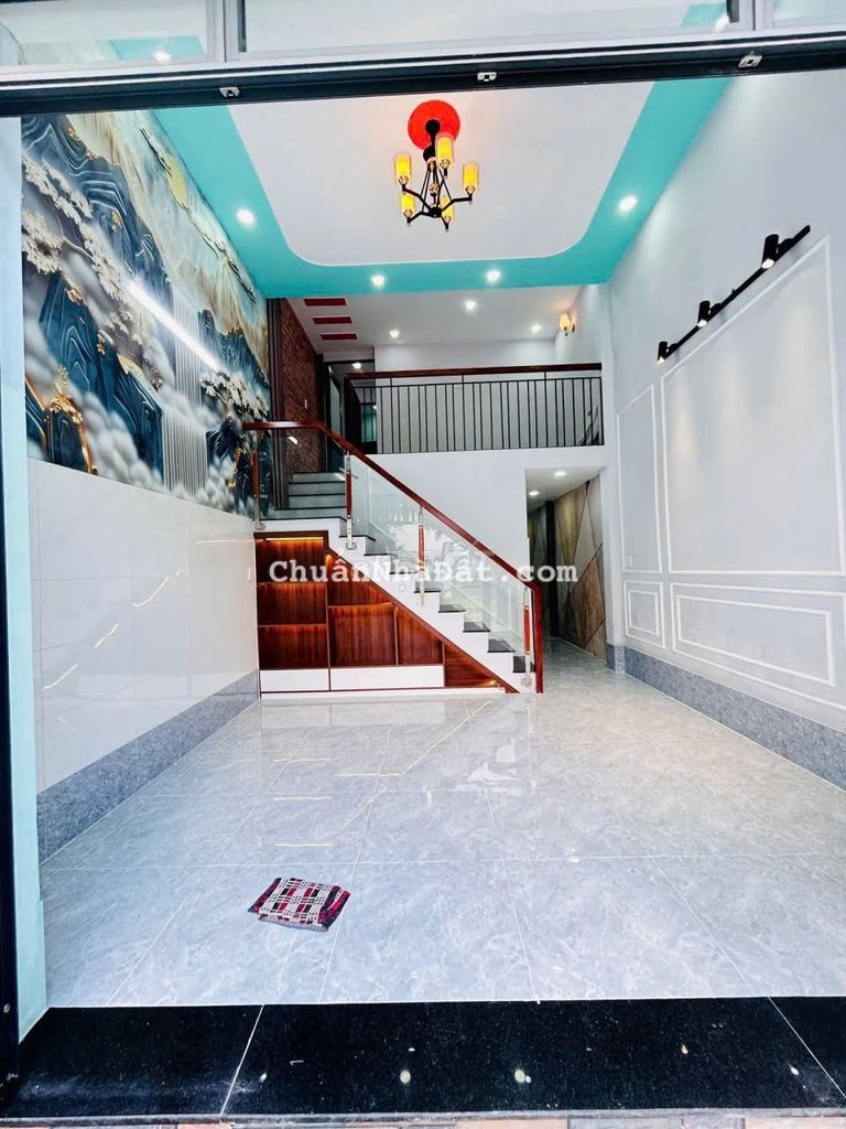 BÁN GẤP NHÀMẶT TIỀN SHR GẦN CHỢ THỚI TỨ ,THỚI TAM THÔN ,HÓC MÔN
