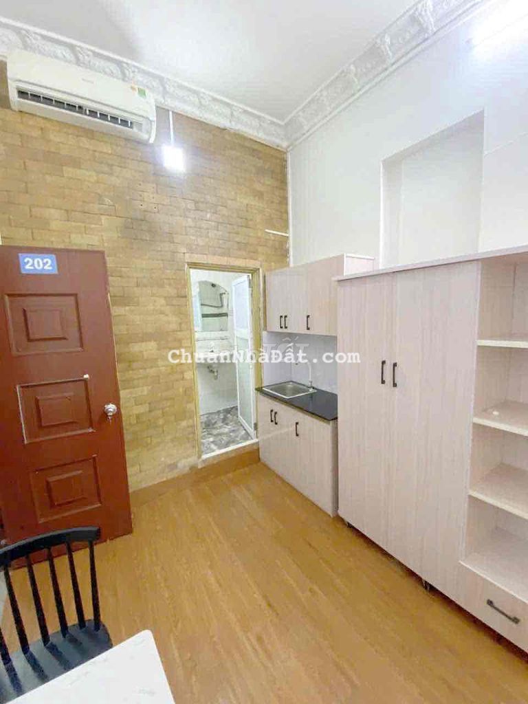 CĂN HỘ BAN CÔNG MỚI MẶT TIỀN HỒNG BÀNG NGAY BV CHỢ RẪY