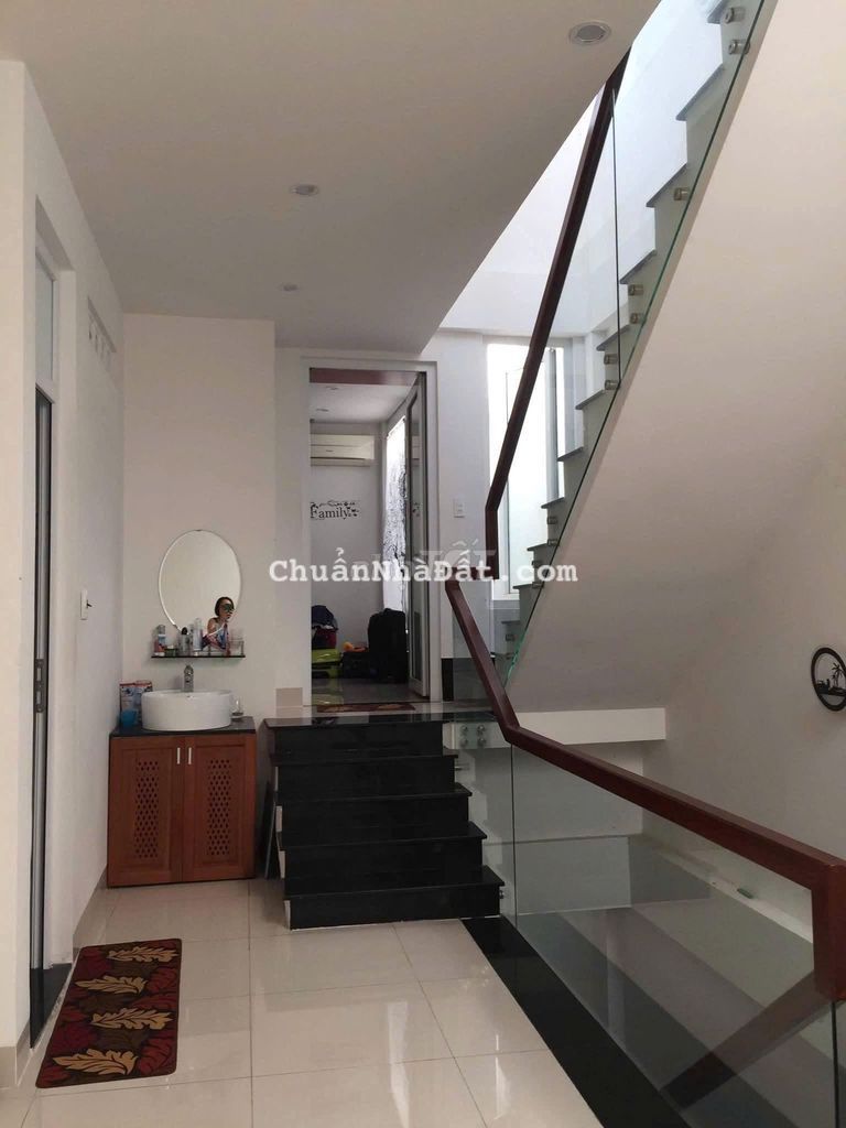 BÁN NHÀ 3 TẦNG MỚI ĐẸP GẦN BIỂN – MT BÀU NĂNG 1 – GẦN LÝ THÁI TÔNG