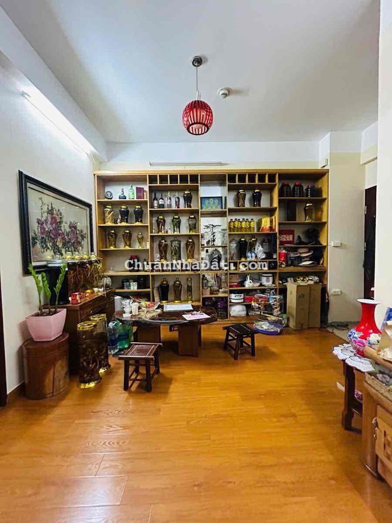 Bán nhà chung cư phố Minh Khai nhà đẹp 2 thoáng 2 ngủ 60m2 T3 giá nhỉn