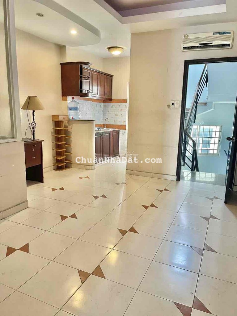 Cho Thuê Căn Hộ Dịch Vụ,Nguyễn Văn Giai,Q1