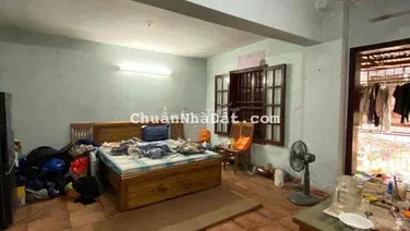 Ảnh thật giá đầu tư tập thể ĐHNT phố Chùa Láng sổ đỏ Đống Đa 41/80 m2