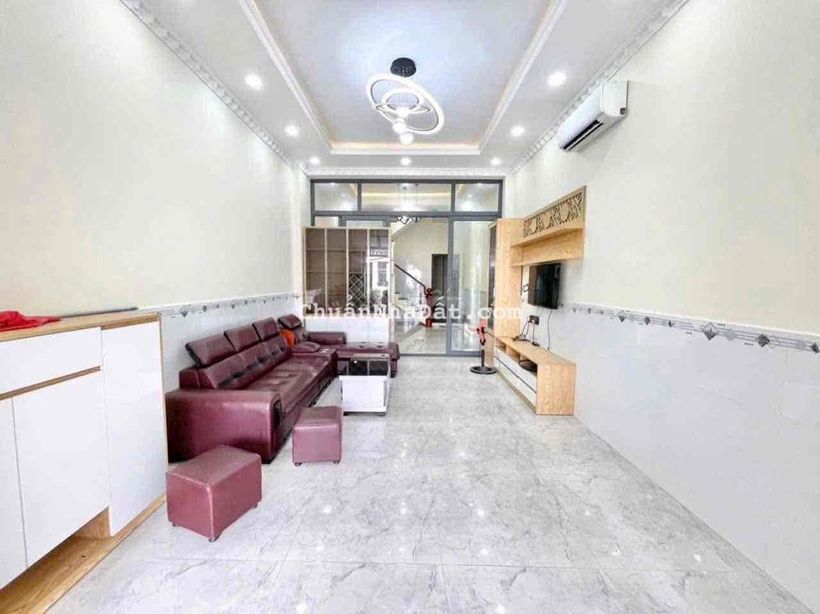 Nhà mặt tiền Bùi Thị Cội Phường Tân Đông Hiệp, TP Dĩ An,sân rộng