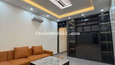 Hiếm 4 tỷ hơn Tập thể Nguyễn Công Trứ, 85m2 3PN sổ TO, đẹp, ô tô đỗ ct