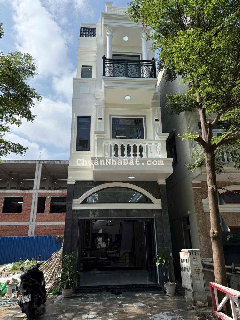 HẠ GIÁ 500tr bán Gấp Nhà Dĩ An Mới 2 Lầu