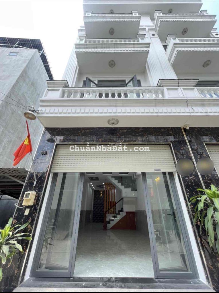 Chính chủ 4.5x14m nhỉnh 6Ty Xe hơi đỗ cửa