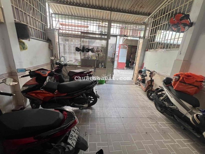 TRƯỜNG THỌ - HXH - 50M RA ĐƯỜNG SỐ 11 - 2 TẦNG - 4PN - 75M2 - 5,5TỶ TL