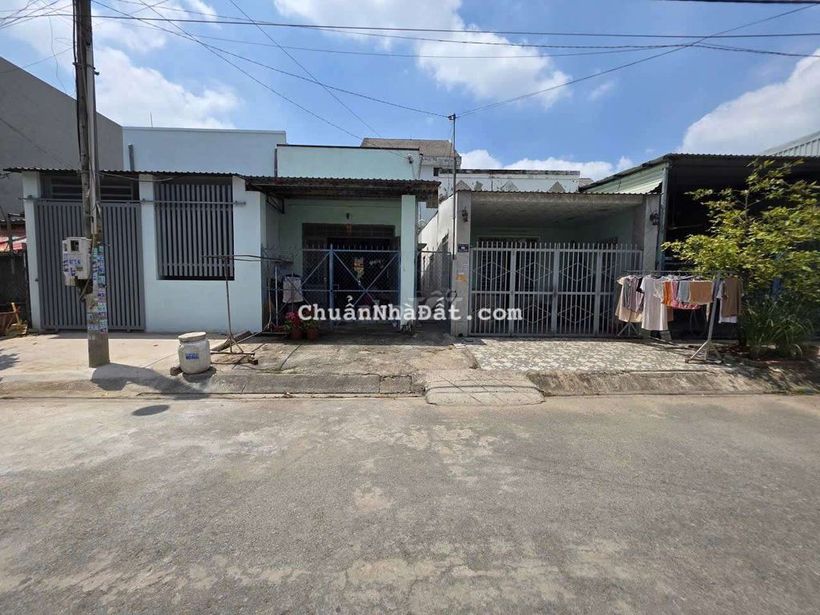 Đất kdc Tứ Hải  phường Tân Đông Hiệp Tp Dĩ An