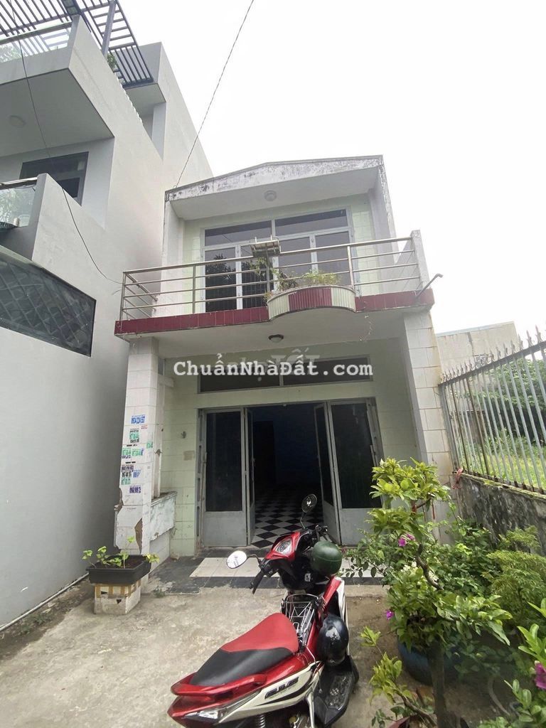 Bán nhà HXH đường số 11, Phường Linh Xuân, cách TTHC Dĩ An 1km