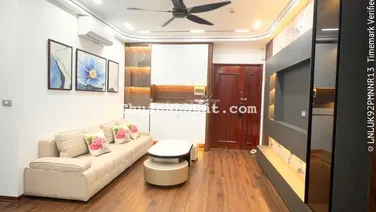 CHÍNH CHỦ cần bán gấp chung cư cao cấp 80 m2,2 PN tòa 165 Thái Hà