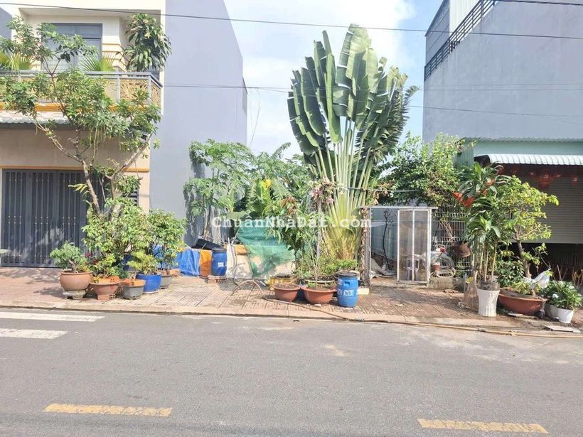 Đất đẹp 76m trục chính KDC Lê Phong Tân Bình gần ngã tư Chiêu Liêu