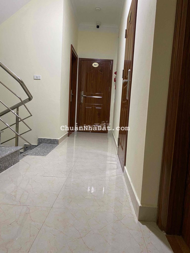 Chính chủ cho thuê căn hộ CCMN tại phố Nguyễn Đình Hoàn- Hà Nội