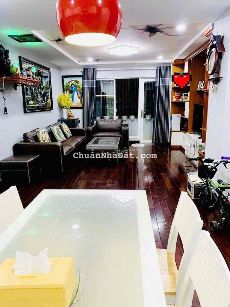 bán nhanh căn hộ chung cư cao cấp Splendor trung tâm gò Vấp tphcm