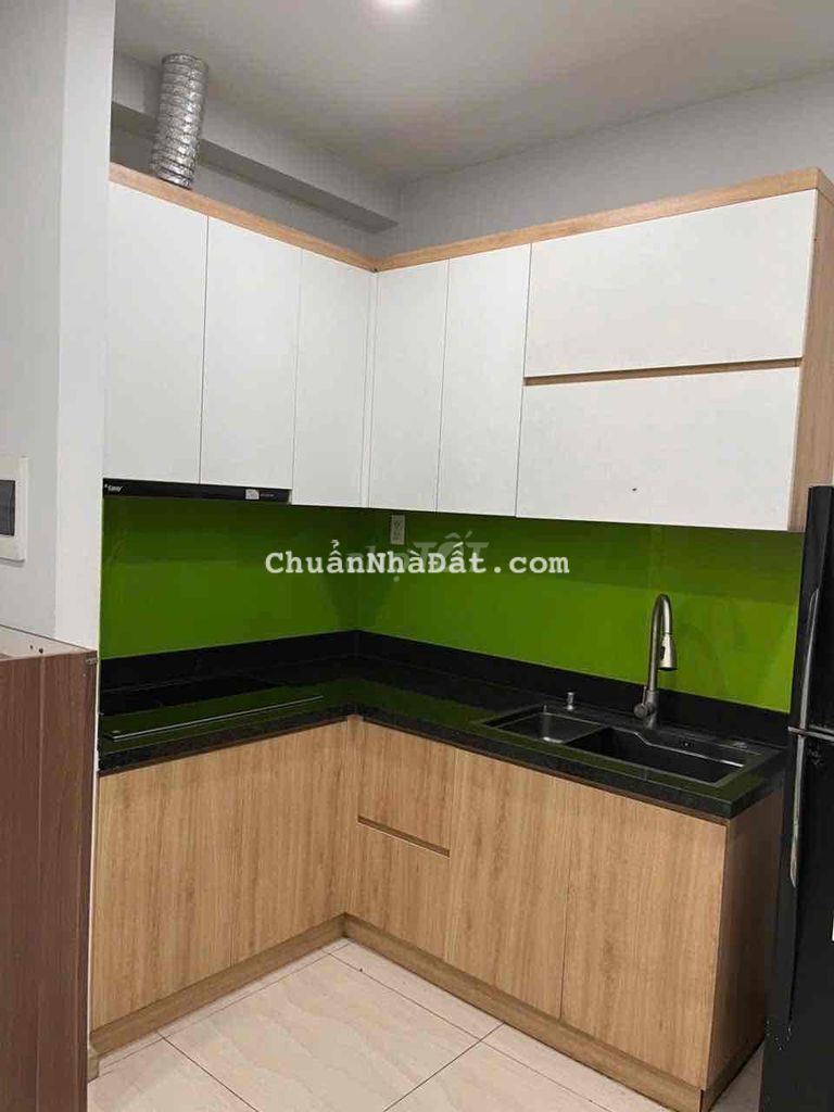 Cho thuê căn hộ 3 phòng ngủ Bcons Garden