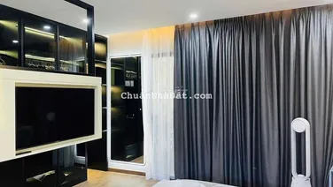 Nhà đường 10m5 Tô Hoài Nam Hòa Xuân, sát Minh Mạng móng 3 tầng