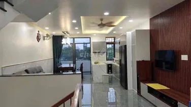 Nhà 5 Tầng đường 30m khu dân cư phong Phú 4 Bình Chánh