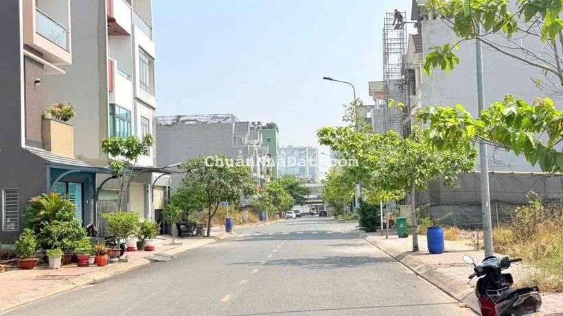 Đất trục chính KDC Phú Hồng Thịnh,Bình An,TP Dĩ An