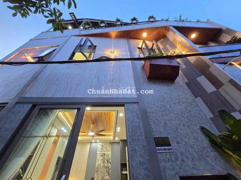 NHÀ ĐẸP 3 TẦNG KIỆT NGUYỄN PHƯỚC NGUYÊN NGANG 10M