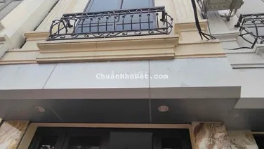 3,65 tỷ nhà đẹp gần bên xe Yên Nghĩa tàu điện trên cao