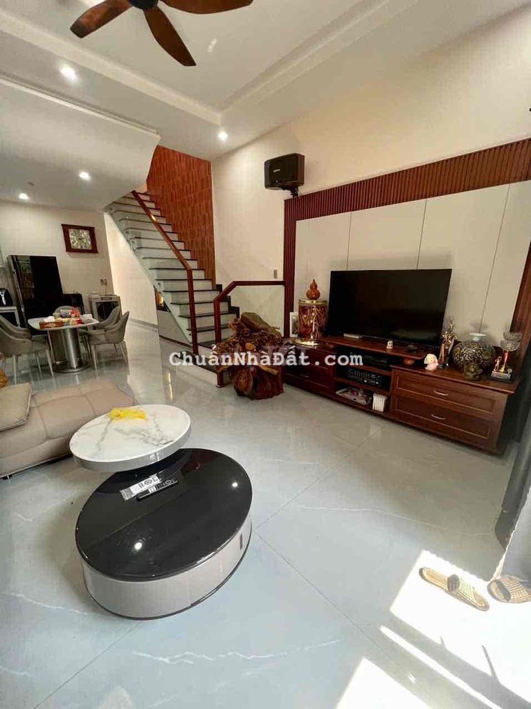 BÁN NHÀ 2 TẦNG MỚI – MT BẦU GIA THƯỢNG 1, CẨM LỆ