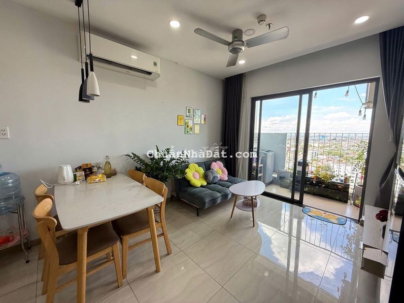 CHO THUÊ CĂN GÓC BCONS GARDEN 2PN,2WC CHỈ 6TR5 , NỘI THẤT ĐẦY ĐỦ