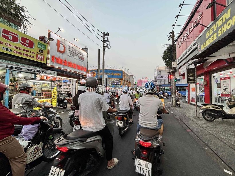 NHÀ ĐẸP THỐNG NHẤT - 4,2 x 10 - GẦN KDC CITYLAND