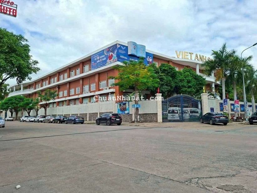 Bán đất trung tâm hành chính dĩnan